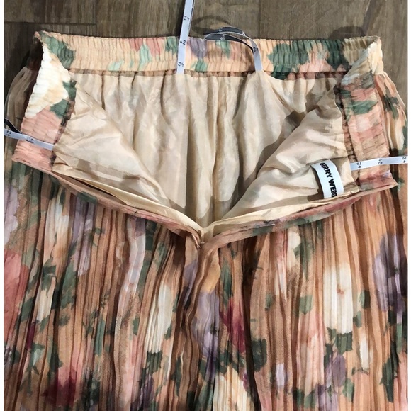 Like new! - GERRY WEBER Crinkle Pleat Skirt - Picture 6 of 11